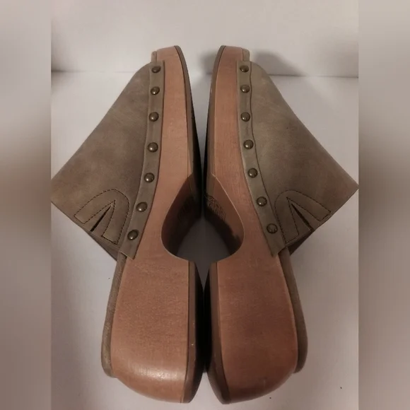 Pierre Dumas Clogs/ Size 8.5 / NWT - Picture 2 of 7